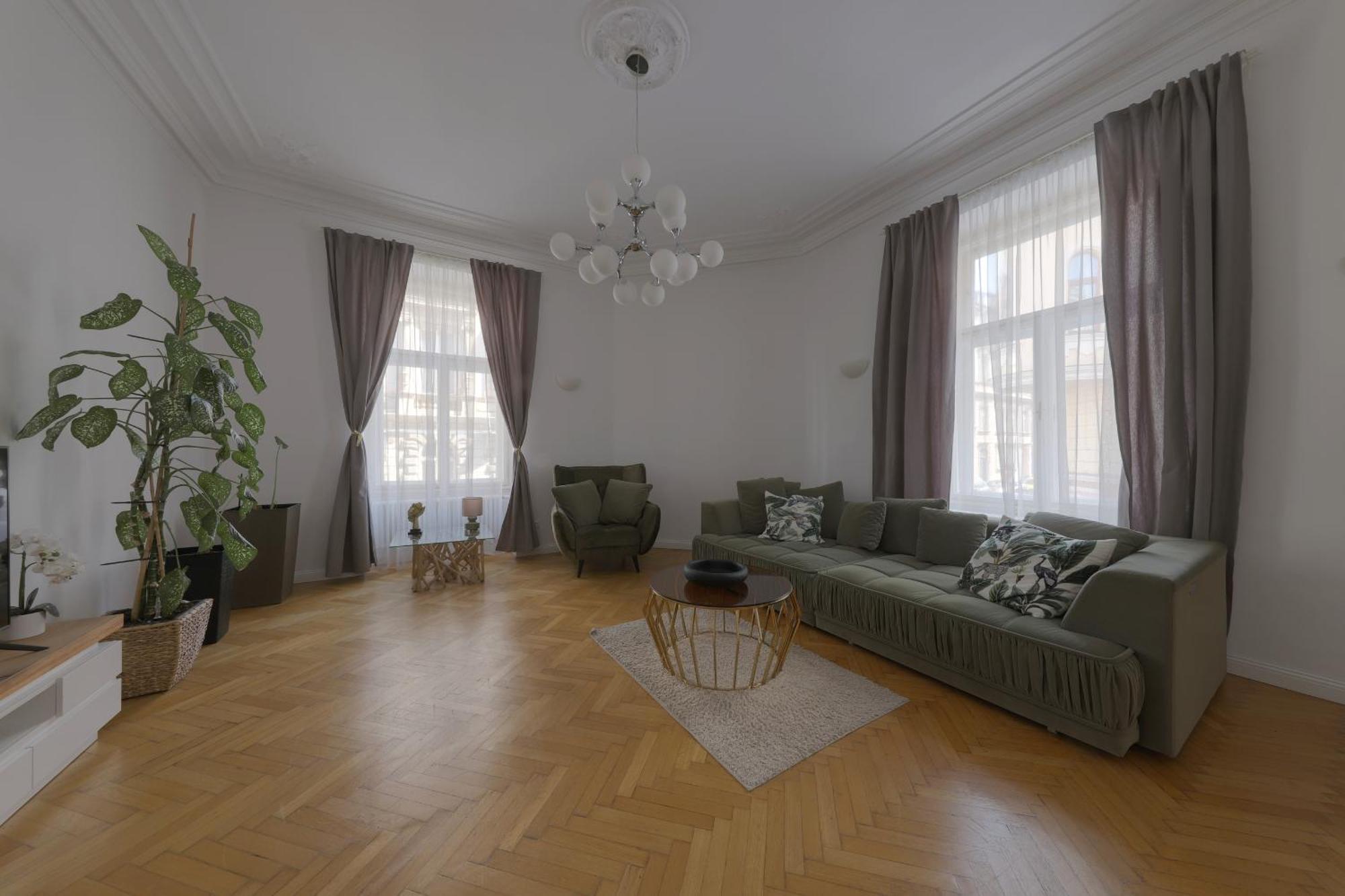 Beautiful Condo At The Old Town 布拉迪斯拉发 外观 照片