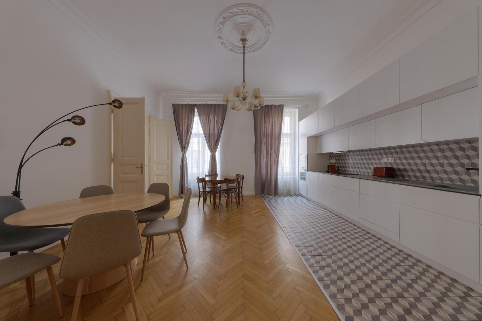 Beautiful Condo At The Old Town 布拉迪斯拉发 外观 照片