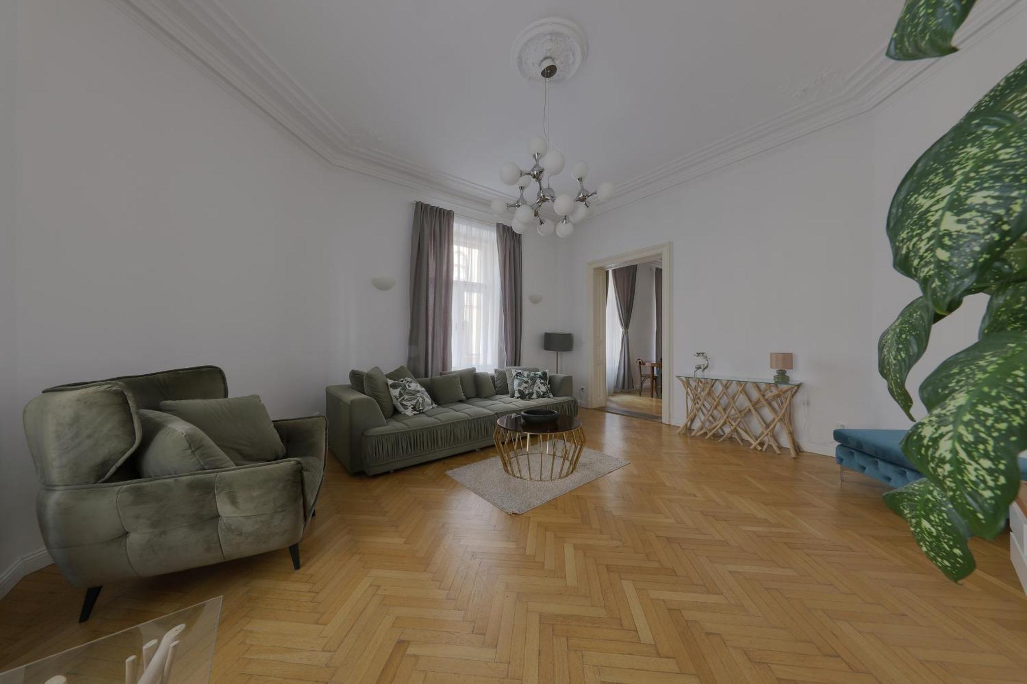 Beautiful Condo At The Old Town 布拉迪斯拉发 外观 照片