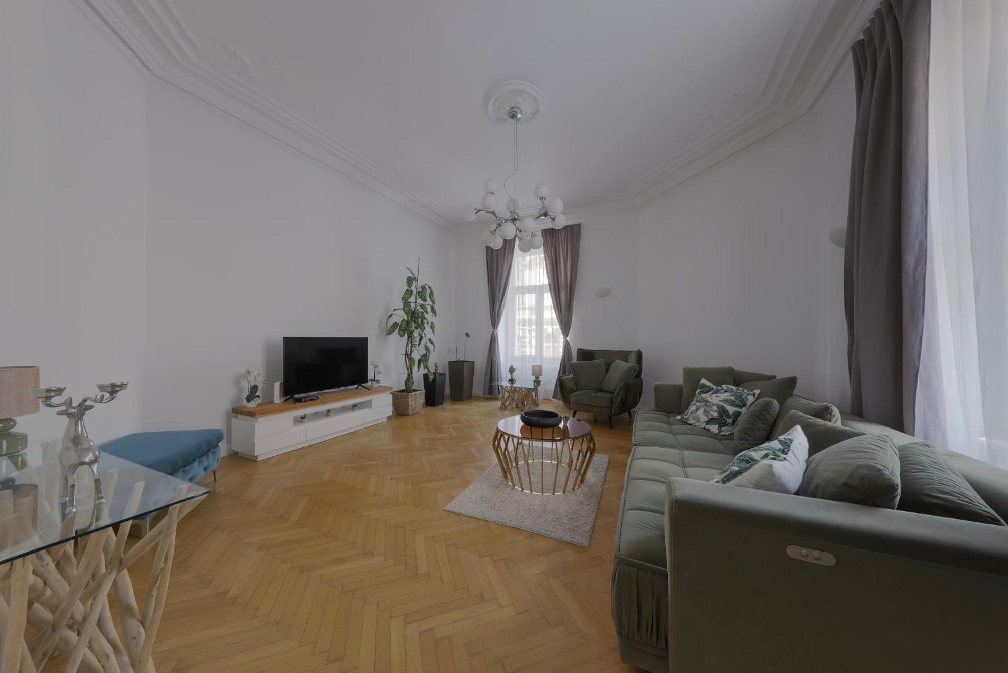 Beautiful Condo At The Old Town 布拉迪斯拉发 外观 照片