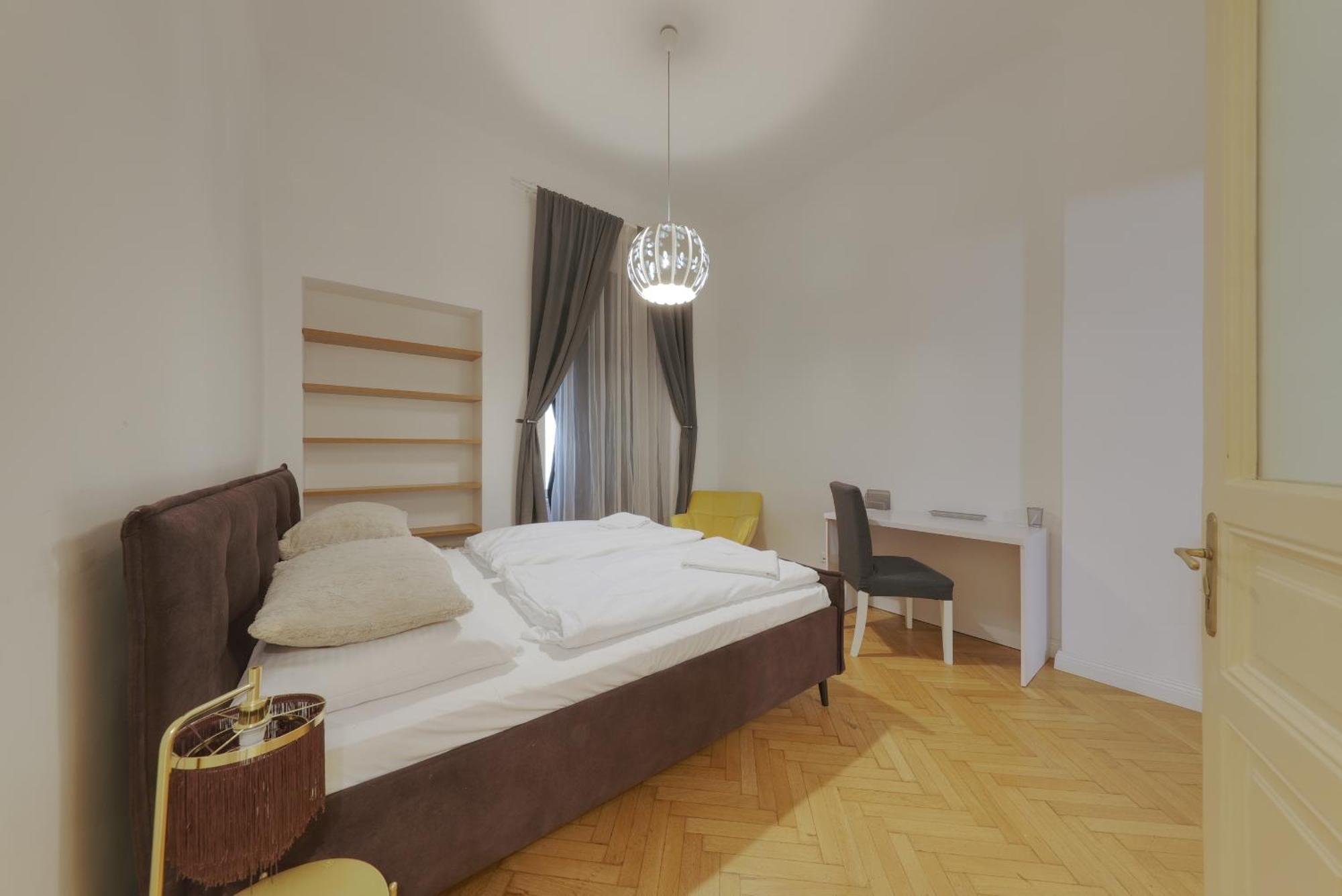 Beautiful Condo At The Old Town 布拉迪斯拉发 外观 照片