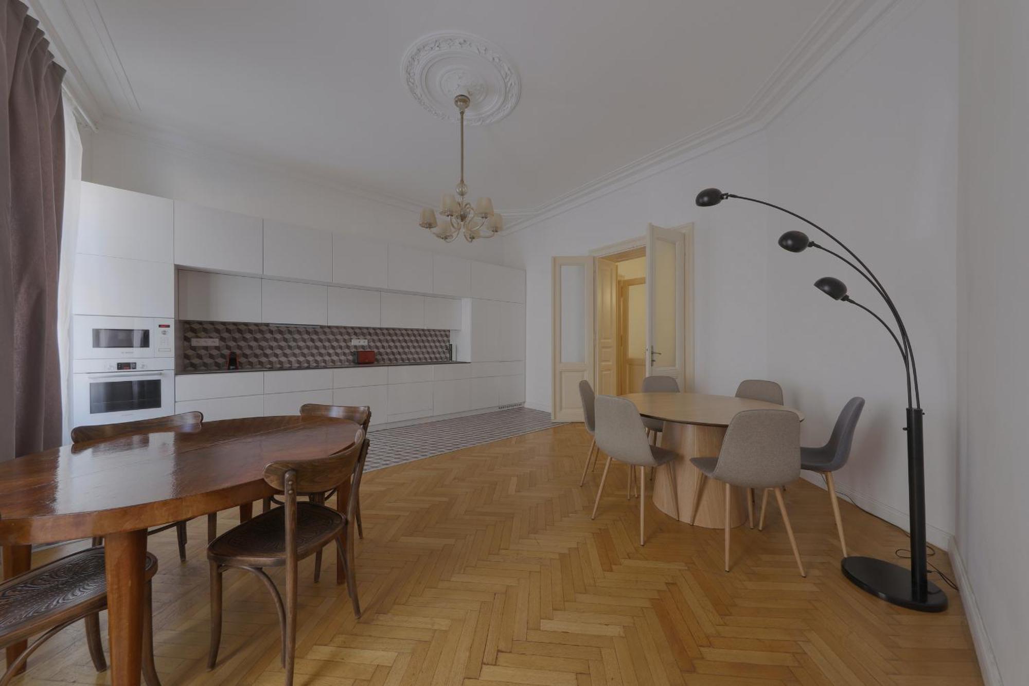 Beautiful Condo At The Old Town 布拉迪斯拉发 外观 照片