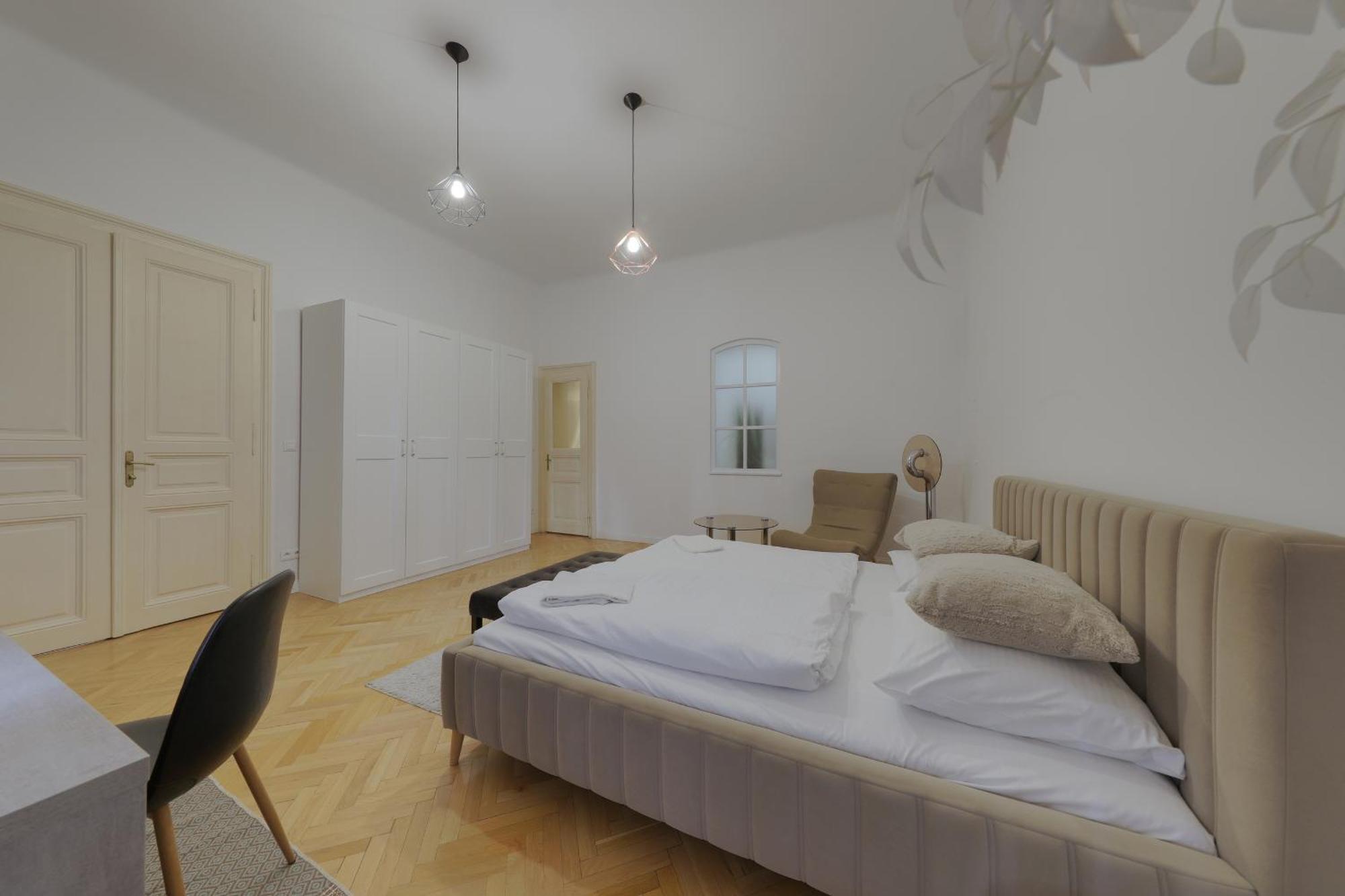 Beautiful Condo At The Old Town 布拉迪斯拉发 外观 照片
