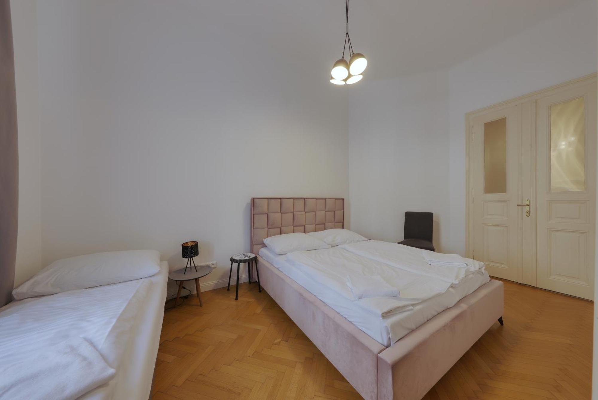 Beautiful Condo At The Old Town 布拉迪斯拉发 外观 照片